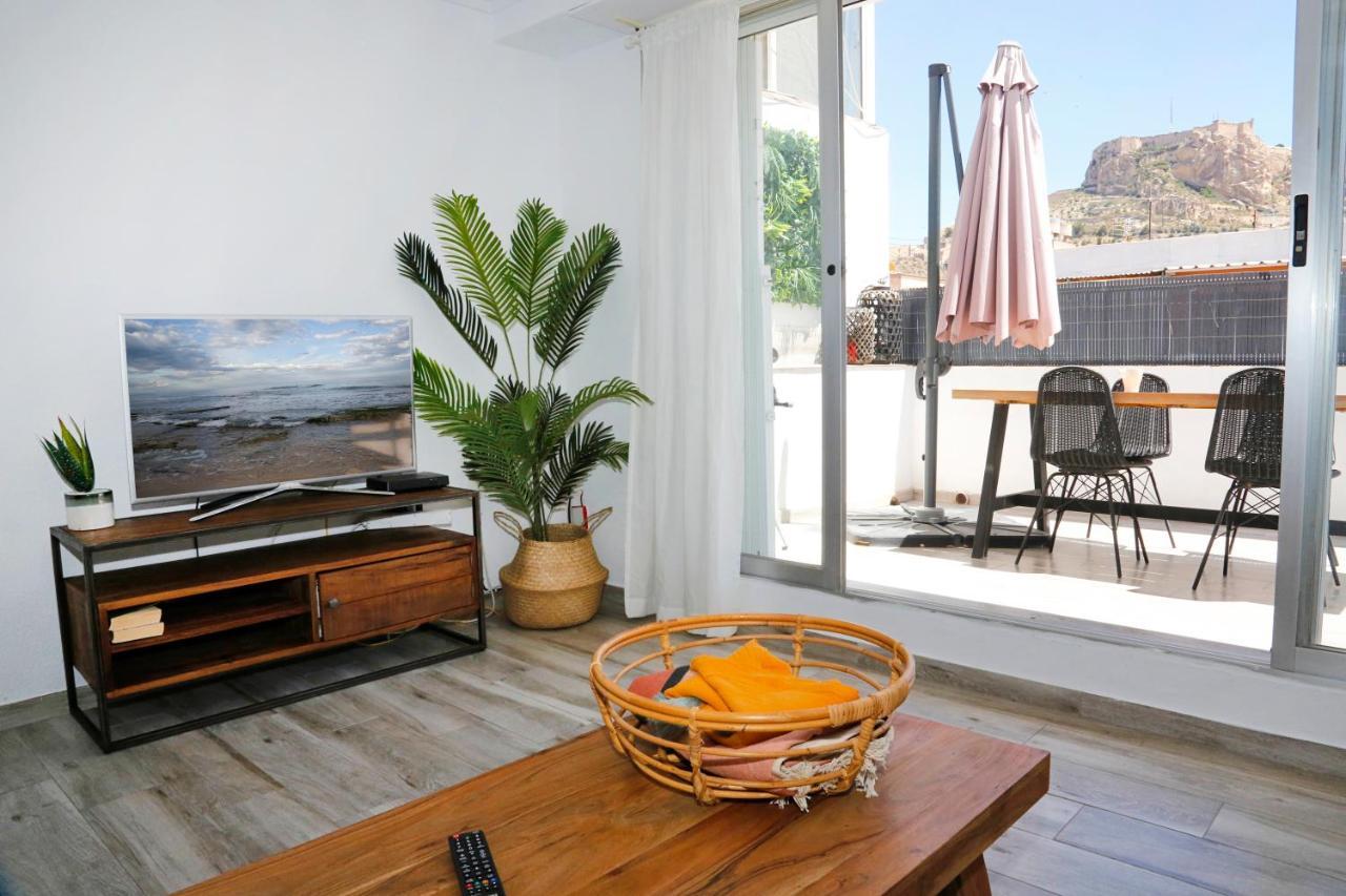 M&C Penthouse Santa Barbara Apartment อาลิกันเต ภายนอก รูปภาพ