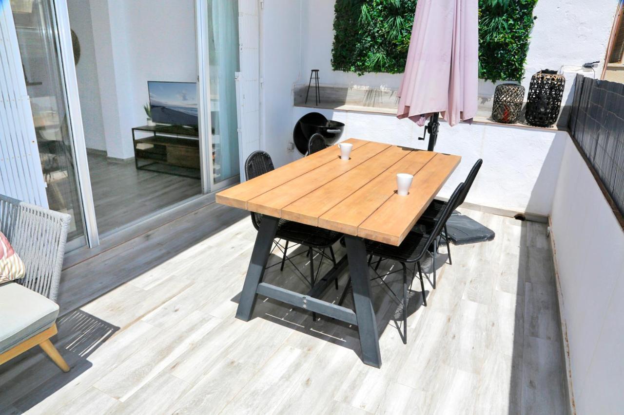M&C Penthouse Santa Barbara Apartment อาลิกันเต ภายนอก รูปภาพ