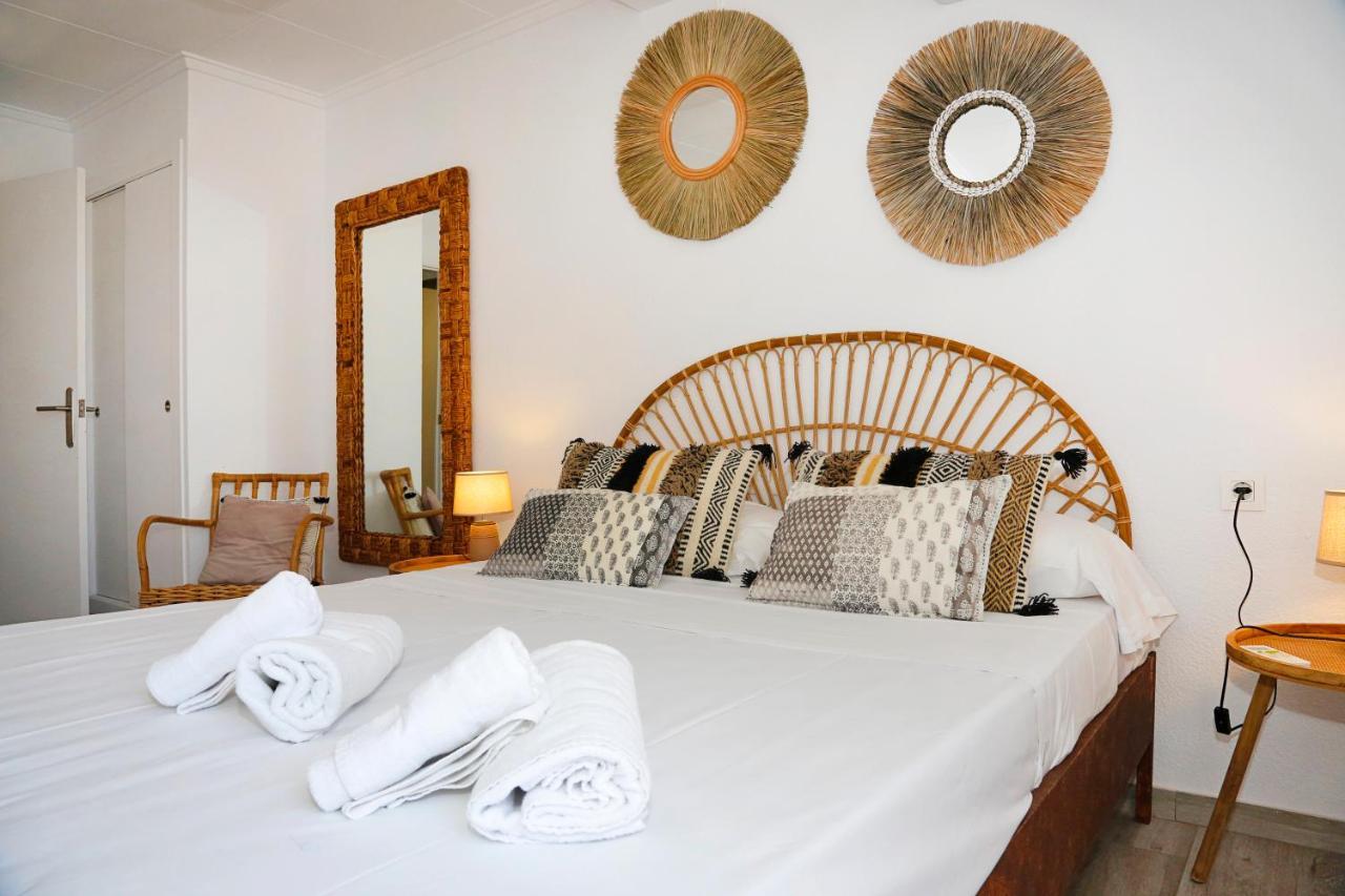 M&C Penthouse Santa Barbara Apartment อาลิกันเต ภายนอก รูปภาพ